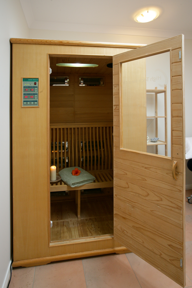 FIR Sauna Detox Box Well and Truly